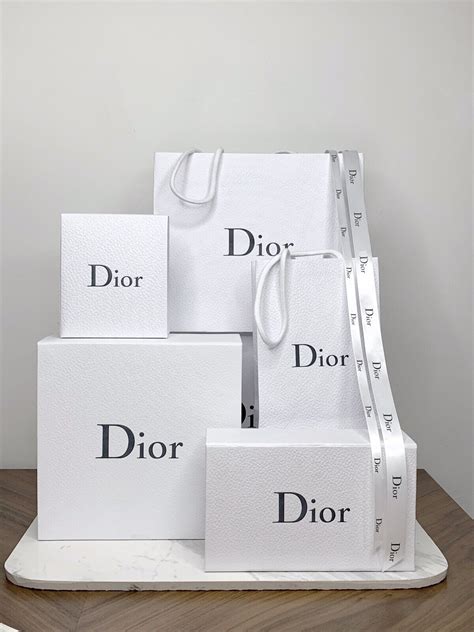 box set dior|Dior eco shipping box.